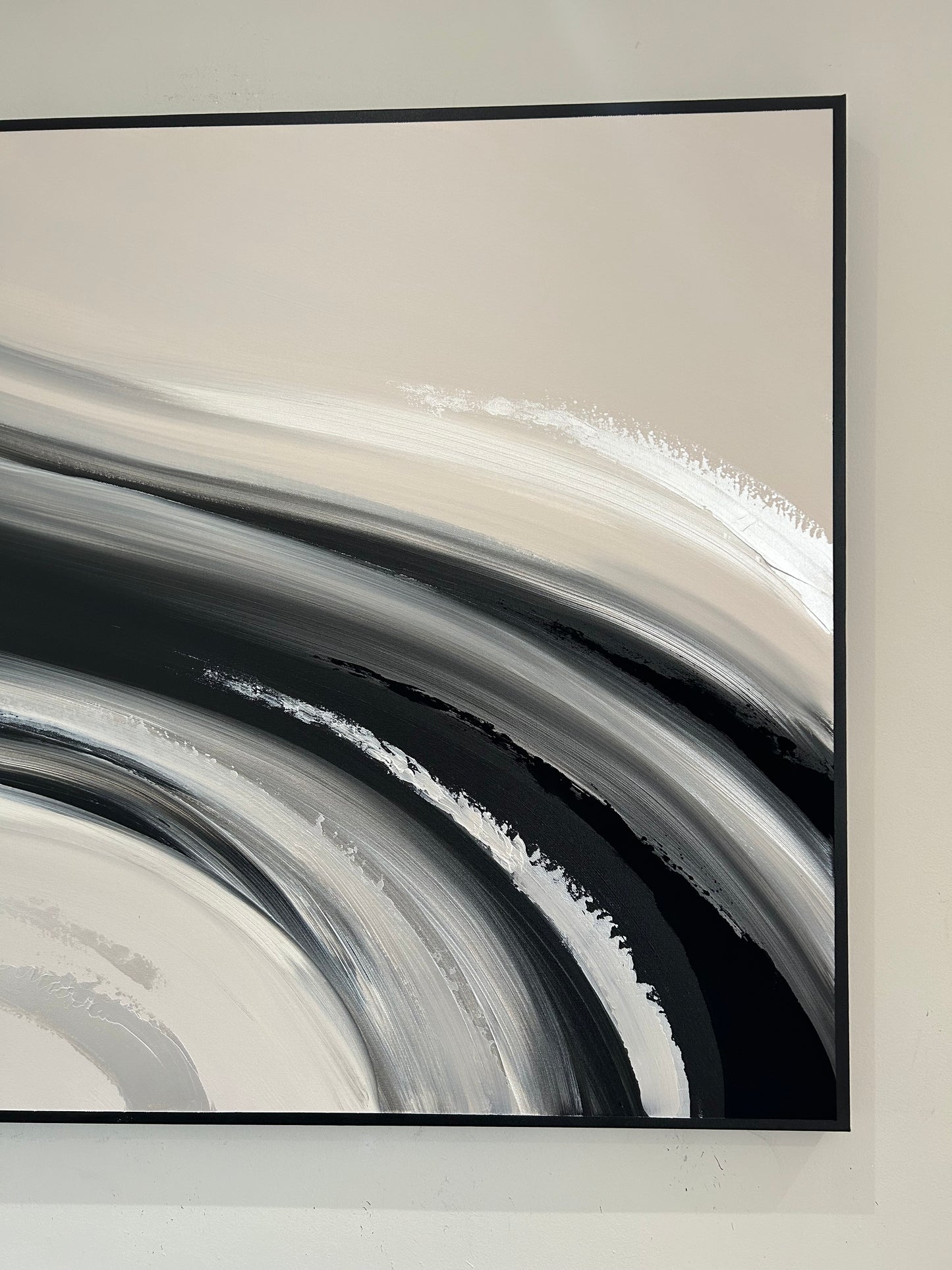 Black & Pearl Swirl