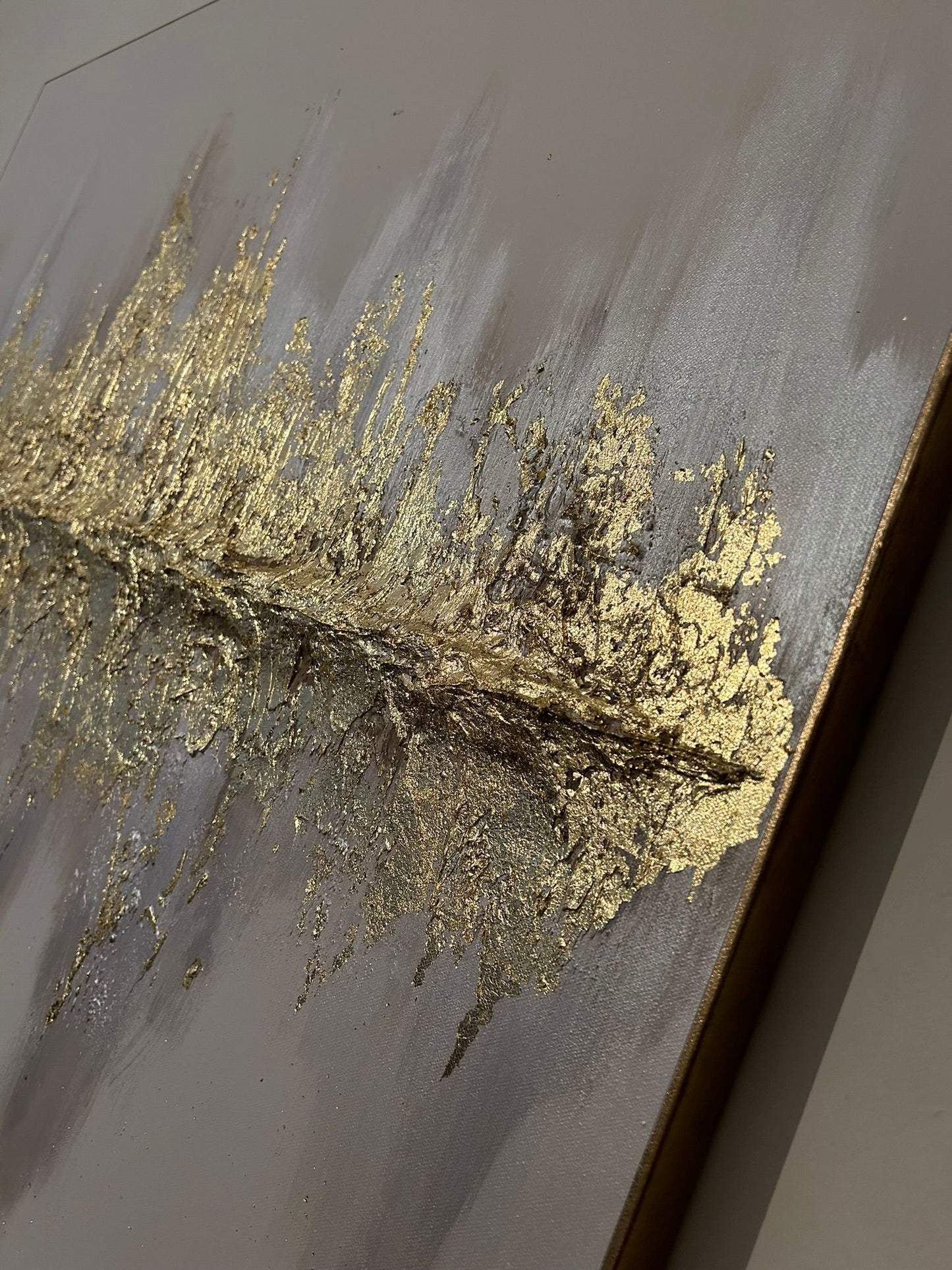 Gold Leaf Textured Sound Wave