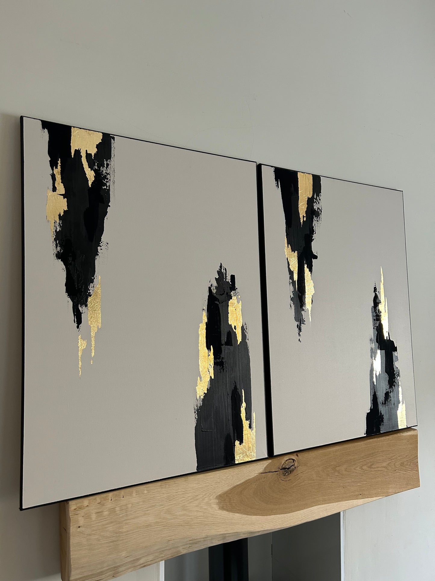 Black & Gold Leaf Minimalist Twin Set