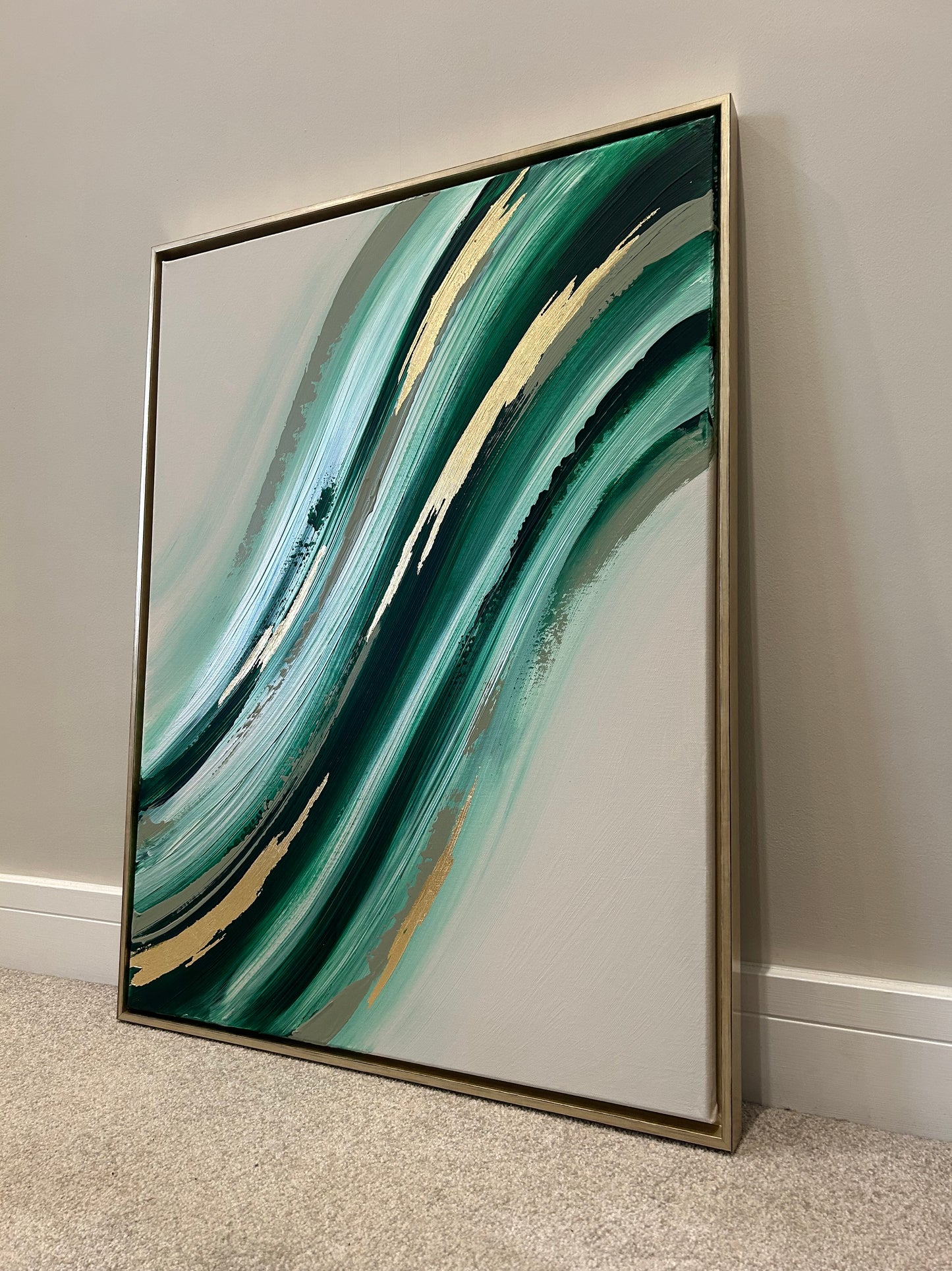 Green, Beige & Gold Wave