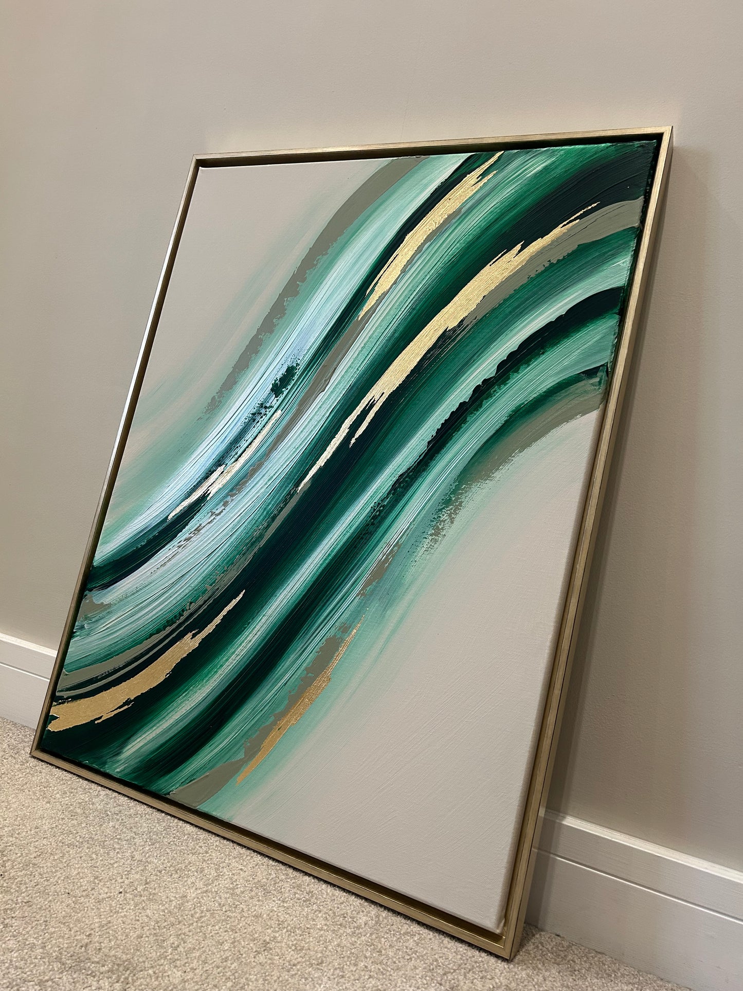 Green, Beige & Gold Wave